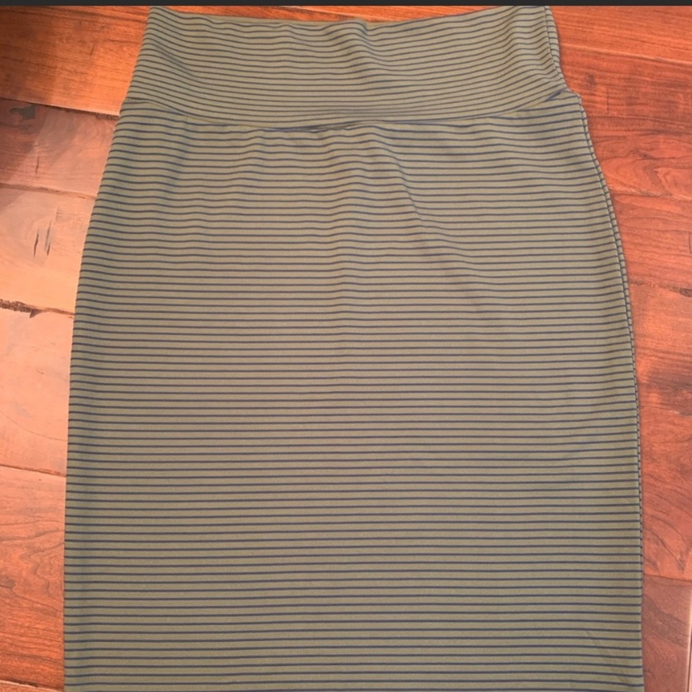 Women’s bundle size small - Picture 4 of 8